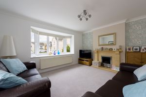 Sitting Room- click for photo gallery